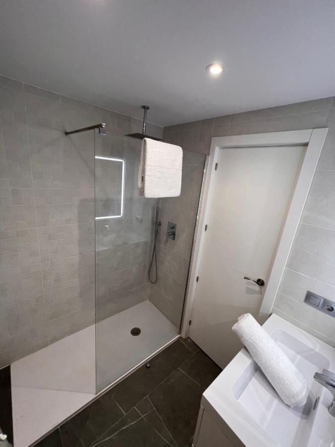 Apartamento Espacioso De Diseno A 3 Min Renfe. Cordoue Extérieur photo