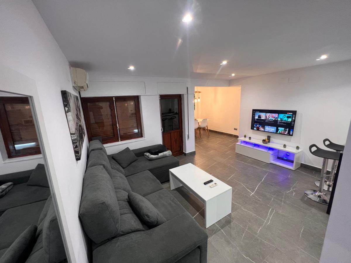Apartamento Espacioso De Diseno A 3 Min Renfe. Cordoue Extérieur photo