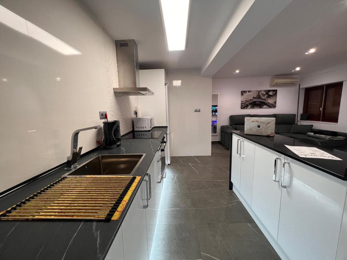 Apartamento Espacioso De Diseno A 3 Min Renfe. Cordoue Extérieur photo