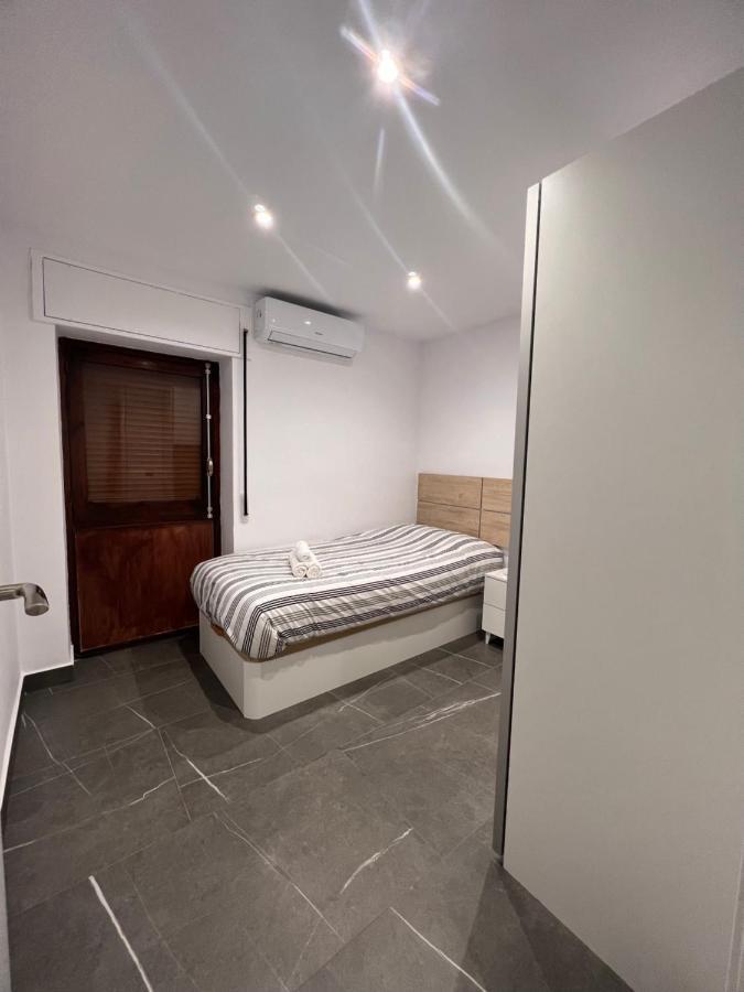 Apartamento Espacioso De Diseno A 3 Min Renfe. Cordoue Extérieur photo